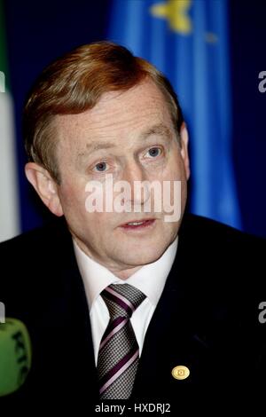 ENDA KENNY, PREMIER MINISTRE D'IRLANDE (le 24 juin 2011 Bâtiment Justus Lipsius, Bruxelles BELGIQUE Banque D'Images