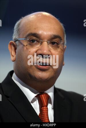 MP, Keith Vaz, PRÉSIDENT DU HOME AFFAIRS S 28 Septembre 2011 L'AAC LIVERPOOL ANGLETERRE Banque D'Images