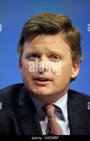 RICHARD BENYON MP SOUS SECRÉTAIRE D'ÉTAT À L'E 02 Octobre 2011 Manchester Central Manchester en Angleterre Banque D'Images