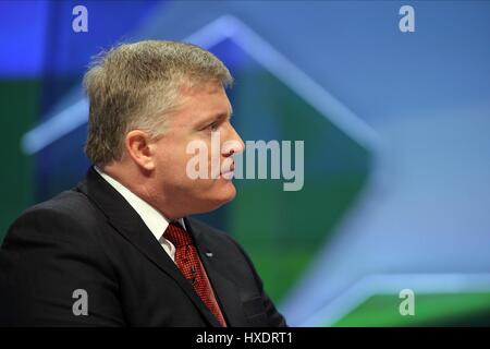 MARK PRISK MP BUSINESS & ENTERPRISE Ministre 03 octobre 2011 ANGLETERRE Manchester MANCHESTER CENTRAL Banque D'Images