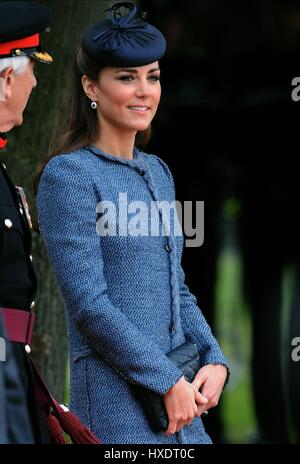 KATE MIDDLETON la duchesse de Cambridge 13 juin 2012 VERNON PARK NOTTINGHAM EN ANGLETERRE Banque D'Images