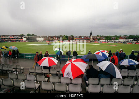 La pluie s'ARRÊTE À HEADINGLEY Nouvelle-zélande V ZIMBABWE 06 Juin 1999 Banque D'Images