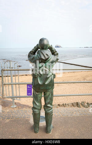 "L'observateur" donnant sur la baie de Milsey à North Berwick, Ecosse Banque D'Images