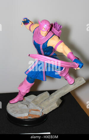 BANGKOK - MAI. 11 : un modèle Hawkeye en Thaïlande Comic Con 2014 le 11 mai, 2014 à Siam Paragon, Bangkok, Thaïlande. Banque D'Images