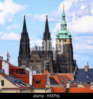 Vue de la Cathédrale St Vitus à Prague, République Tchèque Banque D'Images