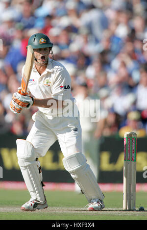 ADAM GILCHRIST AUSTRALIE OLD TRAFFORD MANCHESTER 12 Août 2005 Banque D'Images