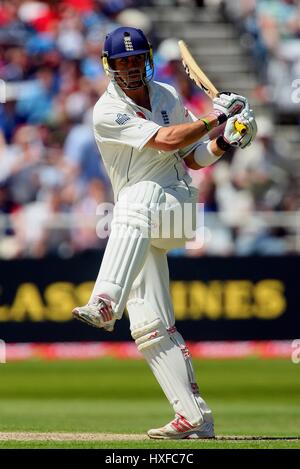 KEVIN PIETERSEN L'ANGLETERRE & HAMPSHIRE CCC NOTTINGHAM TRENT BRIDGE ANGLETERRE 02 Juin 2006 Banque D'Images