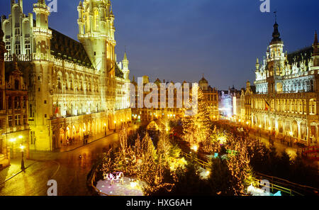 Décorations de Noël dans la Grand Place , Bruxelles, Belgique Banque D'Images