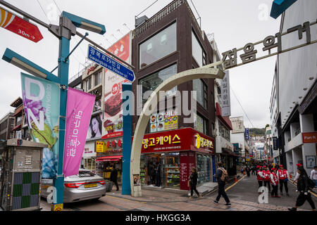 Gwangbokro Fashion Street, Busan Gwangyeoksi, Corée du Sud Banque D'Images