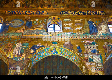 Mosaïques de style byzantin médiéval le côté allée, arches, Chapelle Palatine, la Chapelle Palatine, Palerme, Italie Banque D'Images
