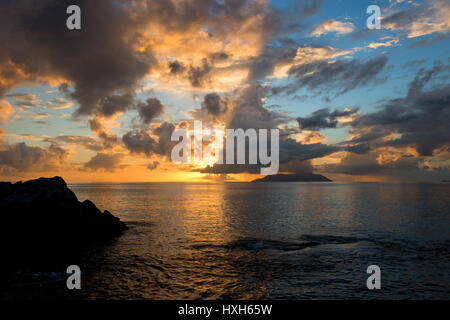 Vor Sonnenuntergang Mahé, Seychelles, Indischer Ozean Banque D'Images