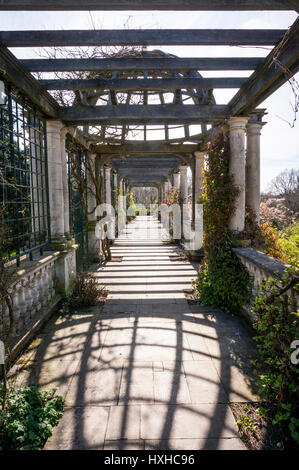 Hampstead Pergola & Hill Gardens sur Hampstead Heath, London, UK Banque D'Images