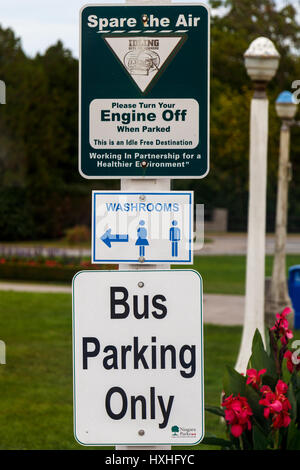 Parc Niagara signe d'alerte et d'information, de l'Ontario, Canada. Banque D'Images