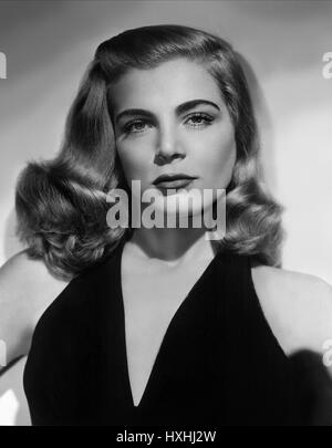 LIZABETH SCOTT DEAD RECKONING (1947) Banque D'Images