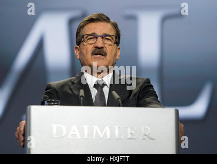 Berlin, Allemagne. Mar 29, 2017. Manfred Bischoff, président du conseil d'administration de DaimlerChrysler AG, à l'assemblée générale de Daimler à Berlin, Allemagne, 29 mars 2017. Photo : Soeren Stache/dpa/Alamy Live News Banque D'Images