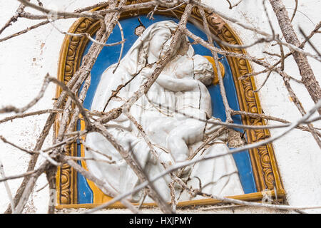 Mosaïque de la Vierge Marie et l'enfant Jésus en ruines Banque D'Images