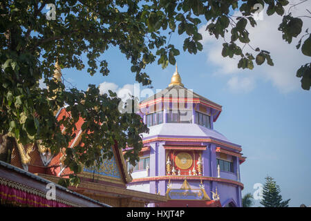 L'AESP wat doi wao dans la ville de Mae Sai en Thaïlande sur la frontière de la Thaïlande et le Myanmar dans le nord de la ville dans le nord de Chiang Rai en Thaïlande. Banque D'Images