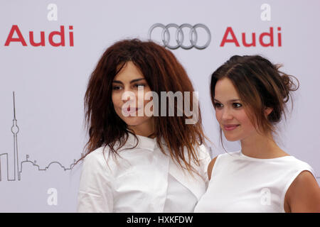 Berlin, Allemagne, Août 13th, 2014 : tapis rouge pour des arrivées en plein air d'Audi. Banque D'Images