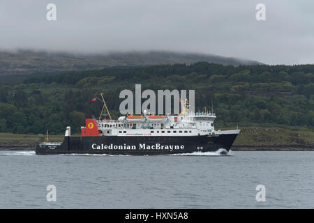 Caledonian MacBrayne ferry "Seigneur des Îles" dans le Sound of Mull, en Écosse. Juin 2015. Banque D'Images