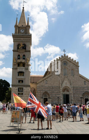Cathédrale de Messine sur l'île italienne de Sicile Banque D'Images