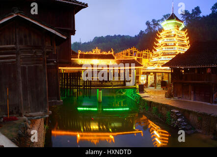 Zhaoxing Village Dong Dong Xing Zhao (Zhai) dans le sud-est du Guizhou Miao et Dong nationalités de la préfecture autonome du sud-ouest de la Chine est l'un des la Banque D'Images