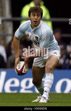 JUAN MARTIN HERNANDEZ ARGENTINE & STADE FRANCAIS TWICKENHAM Londres Angleterre 11 Novembre 2006 Banque D'Images