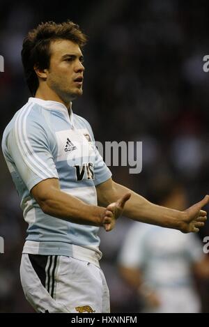 JUAN MARTIN HERNANDEZ ARGENTINE & STADE FRANCAIS TWICKENHAM Londres Angleterre 11 Novembre 2006 Banque D'Images