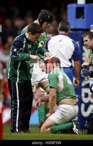 DENIS HICKIE & IRLANDE LEINSTER RU MILLENNIUM STADIUM Cardiff au Pays de Galles 04 Février 2007 Banque D'Images