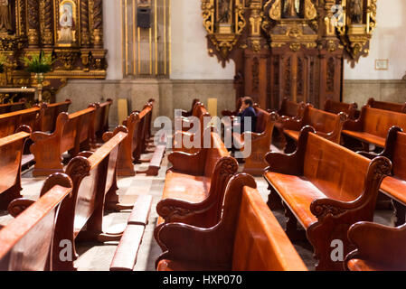 À l'intérieur de l'église coyoacan, Mexico, Décembre 2016 Banque D'Images