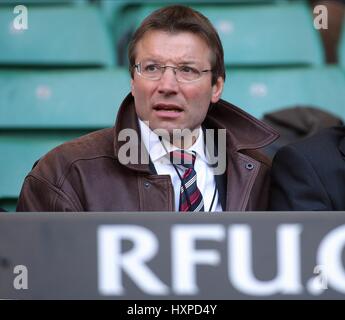 ROB ANDREW MBE ANGLETERRE ELITE RUGBY TWICKENHAM MIDDLESEX ANGLETERRE DIRECTEUR 07 Novembre 2009 Banque D'Images