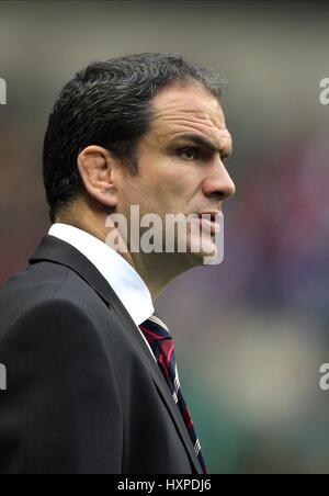 MARTIN JOHNSON ANGLETERRE RU MANAGER DE L'ÉQUIPE ANGLETERRE TWICKENHAM MIDDLESEX 21 Novembre 2009 Banque D'Images