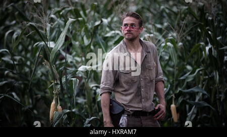 DATE DE SORTIE : Avril 14, 2017 Title : La cité perdue de Z STUDIO : Amazon Studios Réalisateur : James Gray PLOT : un véritable drame de la vie, centré sur l'explorateur britannique Colonel Percival Fawcett, qui a disparu lors de la recherche d'une ville mystérieuse dans l'Amazonie dans les années 1920 AVEC : Charlie Hunnam que Percy Fawcett (Crédit : © Amazon Studios/photos) Banque D'Images