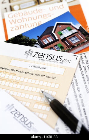 Documents à l'Zensus en 2011, de la construction et de télévision à compter, Unterlagen zum Zensus, Gebäude- und 2011 Wohnungszählung Banque D'Images