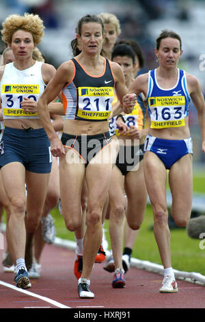 SONIA O'SULLIVAN 10000 mètres STADE DON VALLEY SHEFFIELD 30 Juin 2002 Banque D'Images