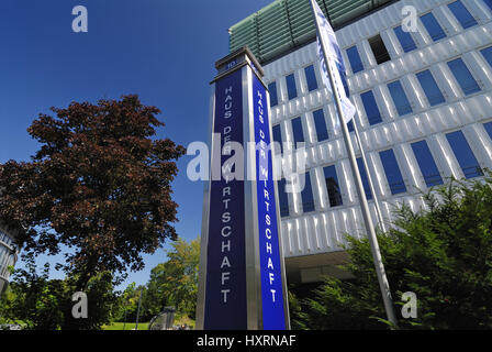 Maison de l'économie de la ville du nord, Winterhude, Hambourg, Allemagne, Europe, Haus der Wirtschaft in der City Nord, Deutschland, Europa Banque D'Images