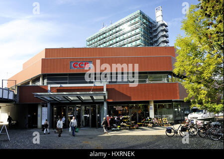 Galerie marchande RCC dans village de montagne, Hambourg, Allemagne, CCB-Einkaufspassage à Bergedorf, Deutschland Banque D'Images