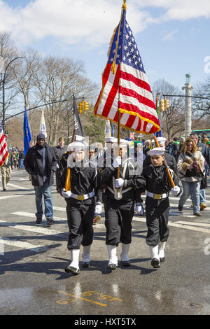 Irish American Parade pour la Saint Patrick dans le quartier Park Slope de Brooklyn, New York. Banque D'Images