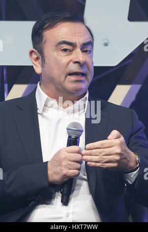 Tokyo, Japon. 30 mars 2017. Carlos Ghosn, Président Directeur Général de l'Alliance Renault-Nissan parle au cours de la caisse noire de l'événement 2017 de Tokyo le 30 mars 2017, Tokyo, Japon. Les 2 jours de l'événement dispose d'entrepreneurs en partageant leurs histoires et qui présentent leurs produits et services à Tokyo Big Sight. Credit : Rodrigo Reyes Marin/AFLO/Alamy Live News Banque D'Images