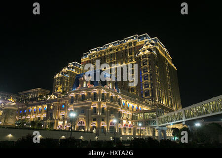 Macau, Macao, Chine. 30Th Mar, 2017. Macao, Chine-Mars 30 2017 : (usage éditorial uniquement. Chine OUT) .La Parisienne est un hôtel de luxe à Cotai, Macao, Chine, propriété de Las Vegas Sands, qui a une demi-tour Eiffel l'échelle comme l'un de ses repères. L'hôtel a ouvert officiellement le 13 septembre 2016. Crédit : SIPA Asie/ZUMA/Alamy Fil Live News Banque D'Images