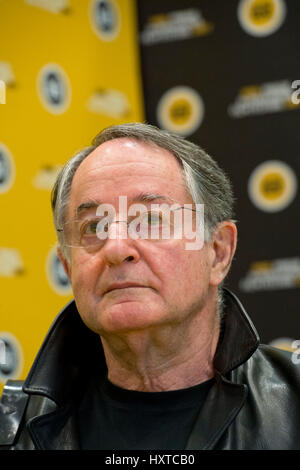 Prague, République tchèque. 30Th Mar, 2017. Cinéaste britannique Peter Suschitzky parle lors de la conférence de presse au sein du festival du film Febiofest à Prague, République tchèque, le 30 mars 2017. Photo : CTK Vit Simanek/Photo/Alamy Live News Banque D'Images