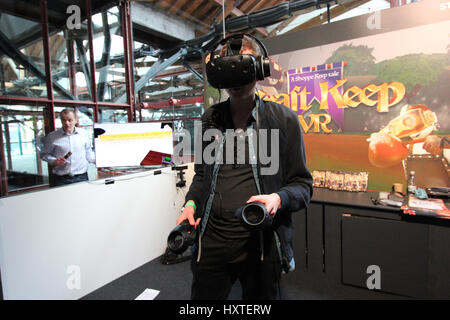 Londres, Royaume-Uni. 30Th Mar, 2017. Test de la Gamers dernières nouveautés, 1er jour de l'EGX Rezzed, Londres, Royaume-Uni, le Crédit : Rosanna Marie Saracino/Alamy Live News Banque D'Images