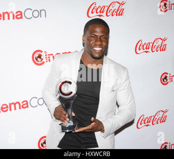 L'acteur Kevin Hart arrive pour le CinemaCon Big Screen Achievement Awards le 23 avril 2015 à Las Vegas, Nevada. Banque D'Images