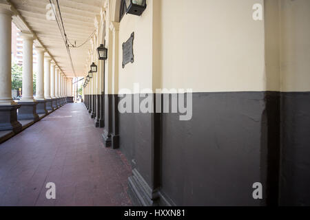 Museo Historico Ferroviario de Asuncion (Musée du chemin de fer historique) aka Estacion del Ferrocarril central (Central Railway Station) extérieur, Paraguay Banque D'Images