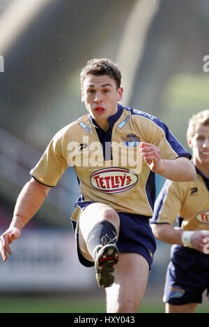 KEVIN SINFIELD LEEDS RHINOS RLFC STADE GALPHARM HUDDERSFIELD ANGLETERRE 06 Mars 2005 Banque D'Images