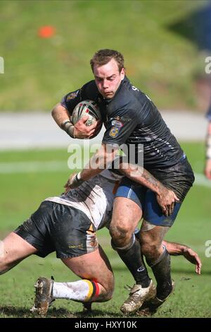 EWAN DOWES & VAGANA BRADFORD BULLS V HULL FC STADE ODSALL BRADFORD 01 Avril 2006 Banque D'Images