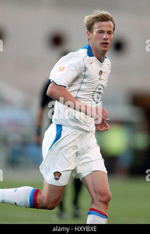 ANDREI KARIAKA Krylya Sovetov SAMARA RUSSIE & FARO-Faro portugal loule STADIUM 20 Juin 2004 Banque D'Images