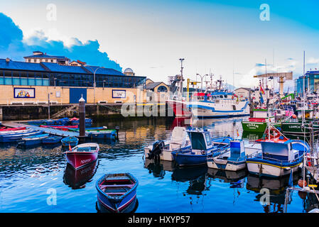 Luarca est la principale ville dans la municipalité de Valdés dans la Principauté des Asturies, Espagne, Europe Banque D'Images