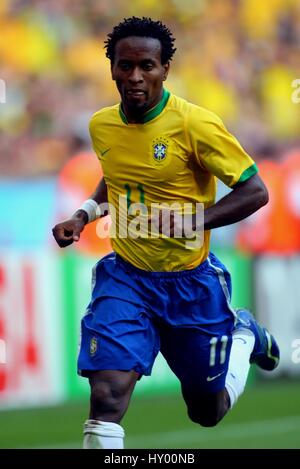 ZE ROBERTO BRÉSIL & BAYERN MUNICH MUNICH ALLEMAGNE COUPE DU MONDE 18 Juin 2006 Banque D'Images