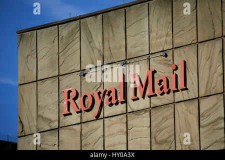 Royal Mail Delivery Office Huddersfield town centre-ville un grand marché de Kirklees Metropolitan Borough, West Yorkshire, Angleterre. UK. Banque D'Images