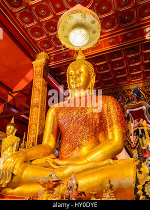 Nan, Thaïlande - 2016-12-25 : Bouddha dans l'extraordinaire dans un temple bouddhiste à Wat Suan Tan, Nan province. temple, Nan province. Banque D'Images